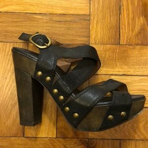 Lucky Brand heeled sandals